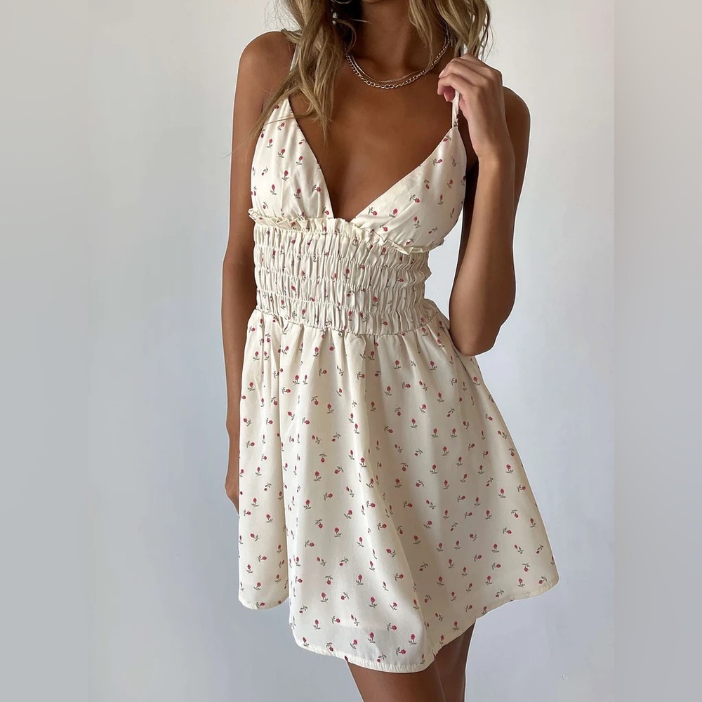 ROZA MINI DRESS BEIGE princess Polly